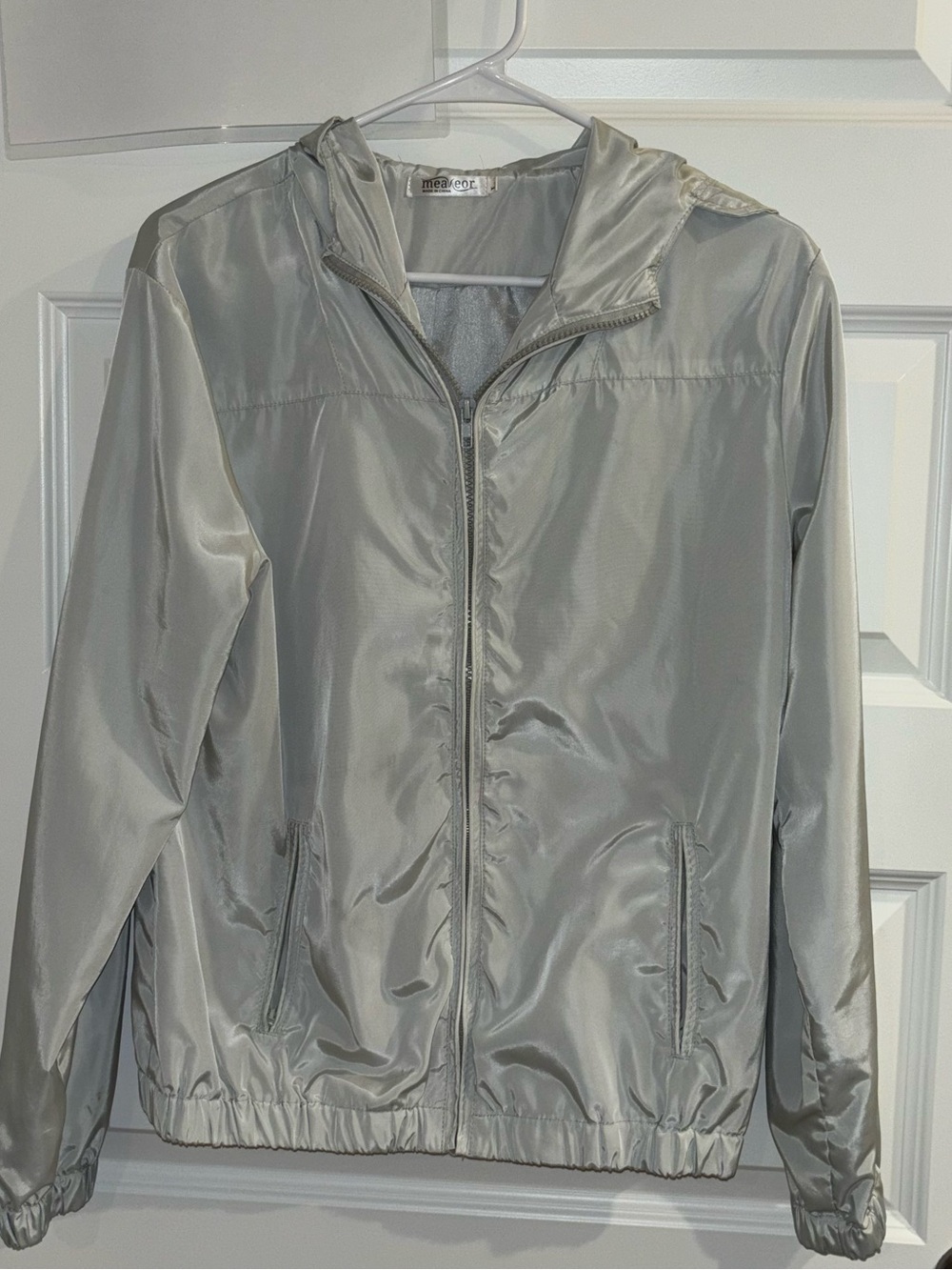 Meaneor Women’s Large Iridescent Blue-Green Silver Hooded Windbreaker